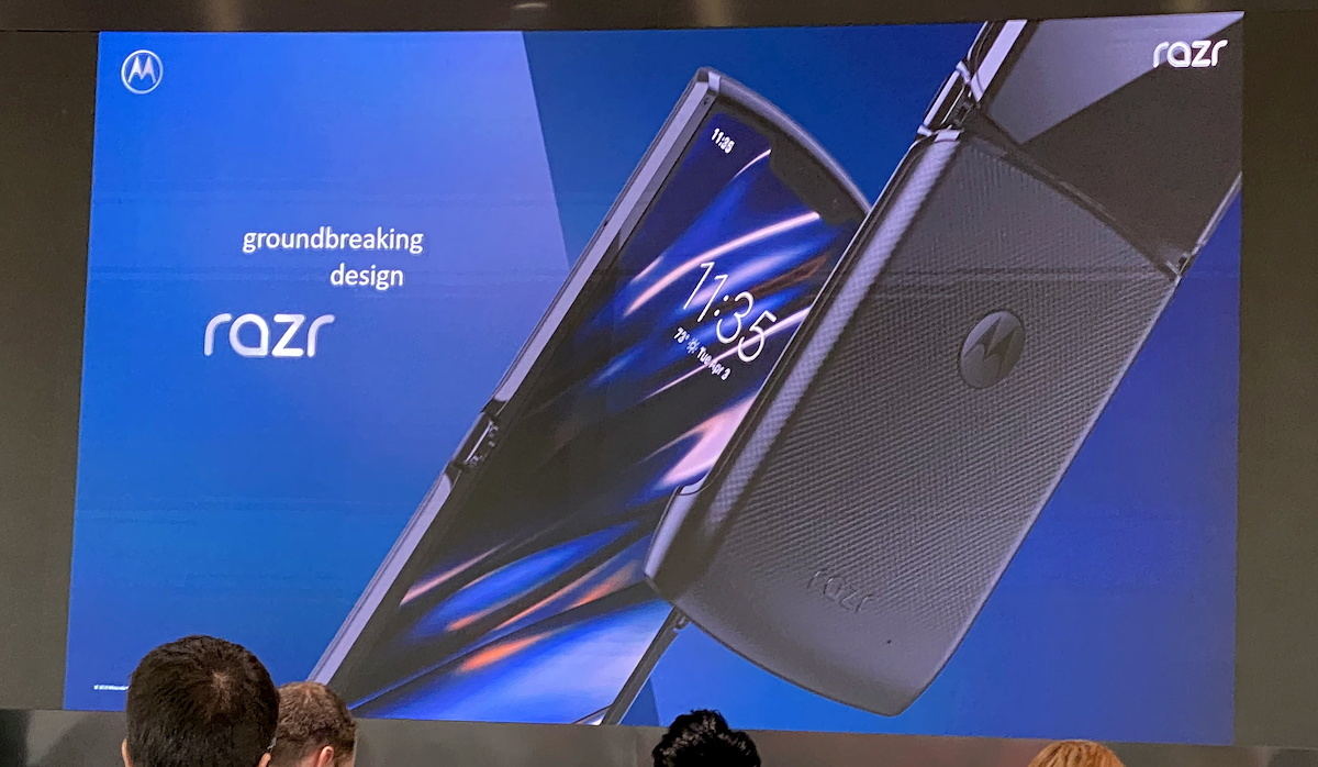 ガラケーデザイン”の折りたたみ式Androidスマホ「Mode1 RETRO II」29,800円で発売 - 価格.com