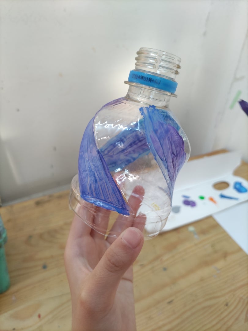 キラキラ 貯金箱 宝石をちりばめたみたい夏休みの工作に！ペットボトルの工作ですFun Coin Bank Ideas