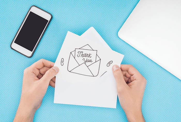 結婚式でゲストに渡す「サンクスカード」文例と渡し方アイディア花嫁ノート