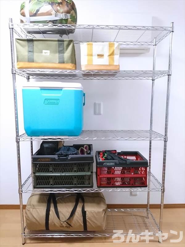 キャンドゥにてまたまた衝撃の家具が出ていました！ まさかのシューズラック😳！！！ し、しかも550円！？？ 全くそんな安く見えない🤣組み立てもとても簡単だし工具も不要！！ シューズラックだけではなく 傘立てや収納ラックにも！✨ これは本当に嬉しすぎたお