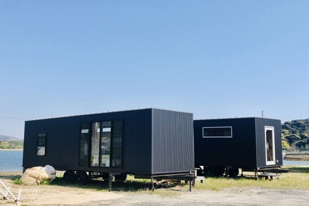 ダイニング&カフェ - お粉呑み焼き 暖氣コンテナハウスの施工事例コンテナハウス 2040 JP