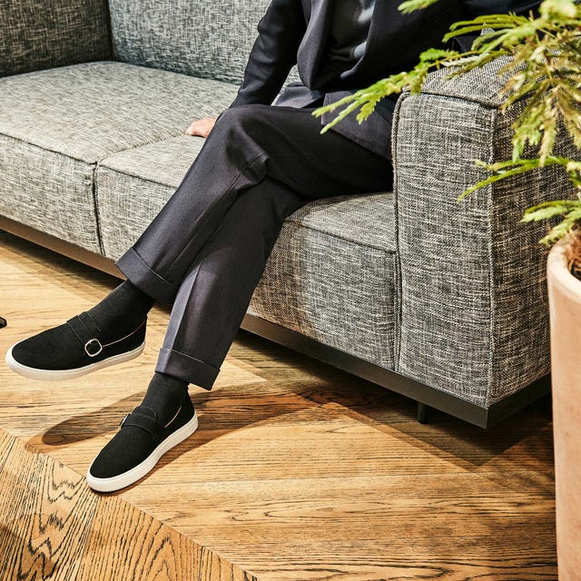 オフィスカジュアルで使いやすいスニーカーは？10ブランドからおすすめのメンズモデルを紹介メンズファッションメディア OTOKOMAE男前研究所