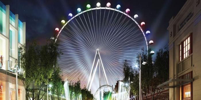 ラスベガス観光ブログ : 世界一高い観覧車～ハイローラー～ 午前編