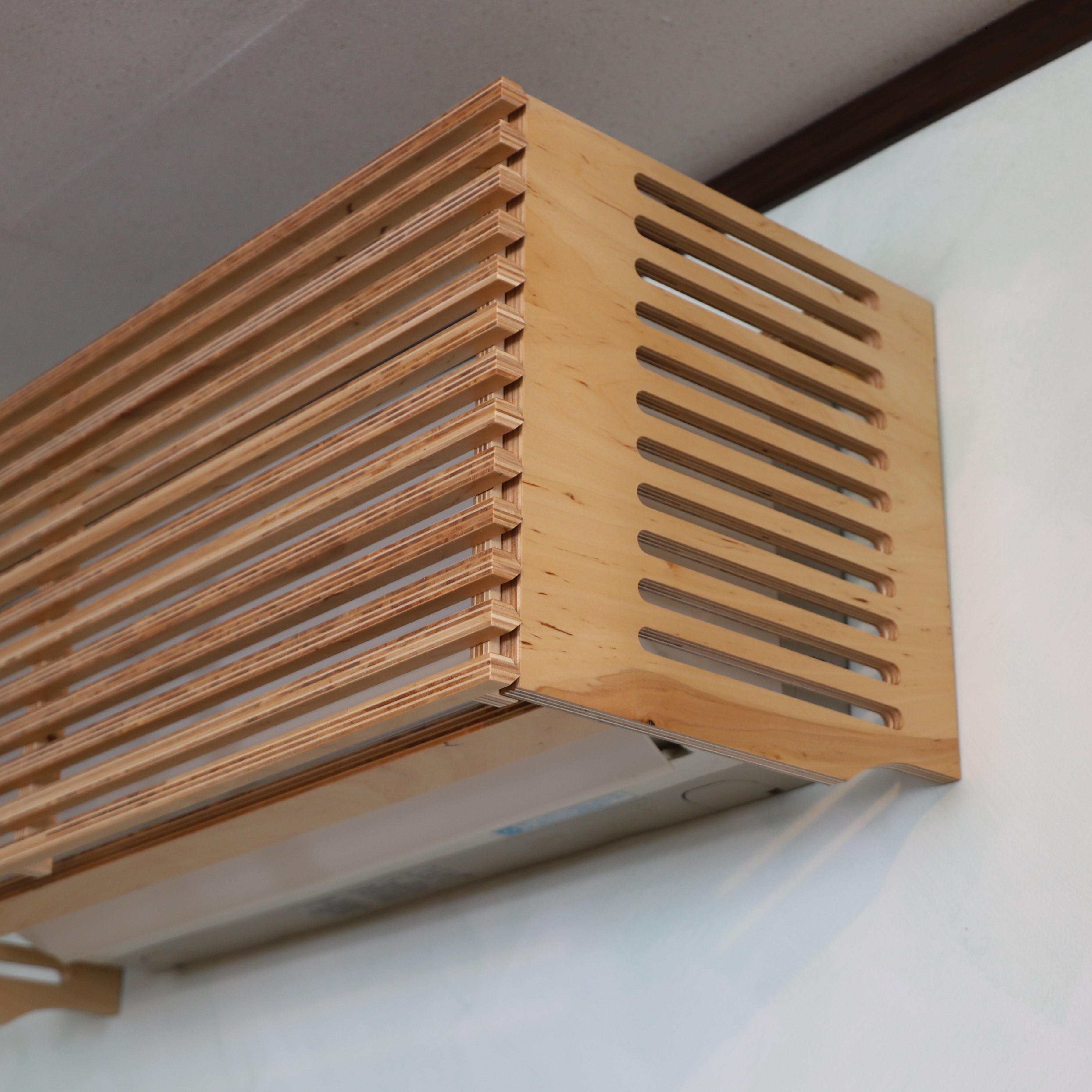 エアコン隠しボックス クルミ ～引っ掛けるだけ 壁へのビス止め不要～ エアコン隠し インテリア その他家具 ITSUKI FURNITURE 通販12725066Creema クリーマ