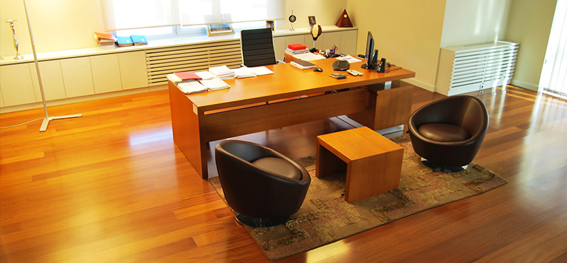 社長室のレイアウトを考える際のポイントや注意点社長室のレイアウト例や用意したい家具も紹介コラムオフィス移転・レイアウト・デザインコクヨマーケティング