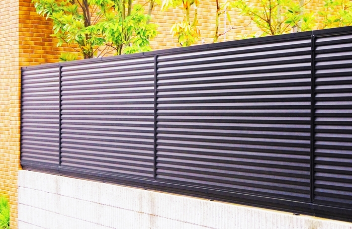 折れたアルミフェンスを修理してみた 応急処置