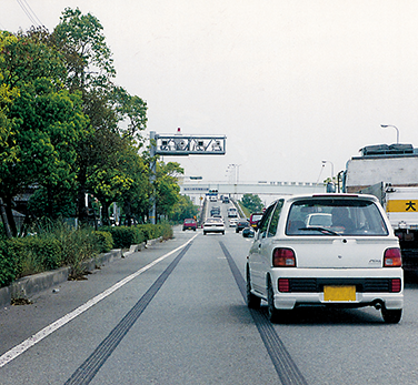 神出鬼没のオービス!?」移動式が急増中！進化する“車両の速度計測” 最新事情を解説公式 モノマックス MonoMax 付録、カバン、時計、家電、カップ麺などの情報を詳しく解説