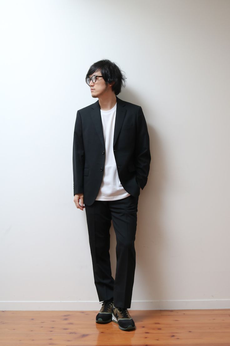 ユニクロの店頭で買えるメンズスーツプロ視点で実際どう？ライバルとの比較も紹介SHOLLWORKS ショルワークス