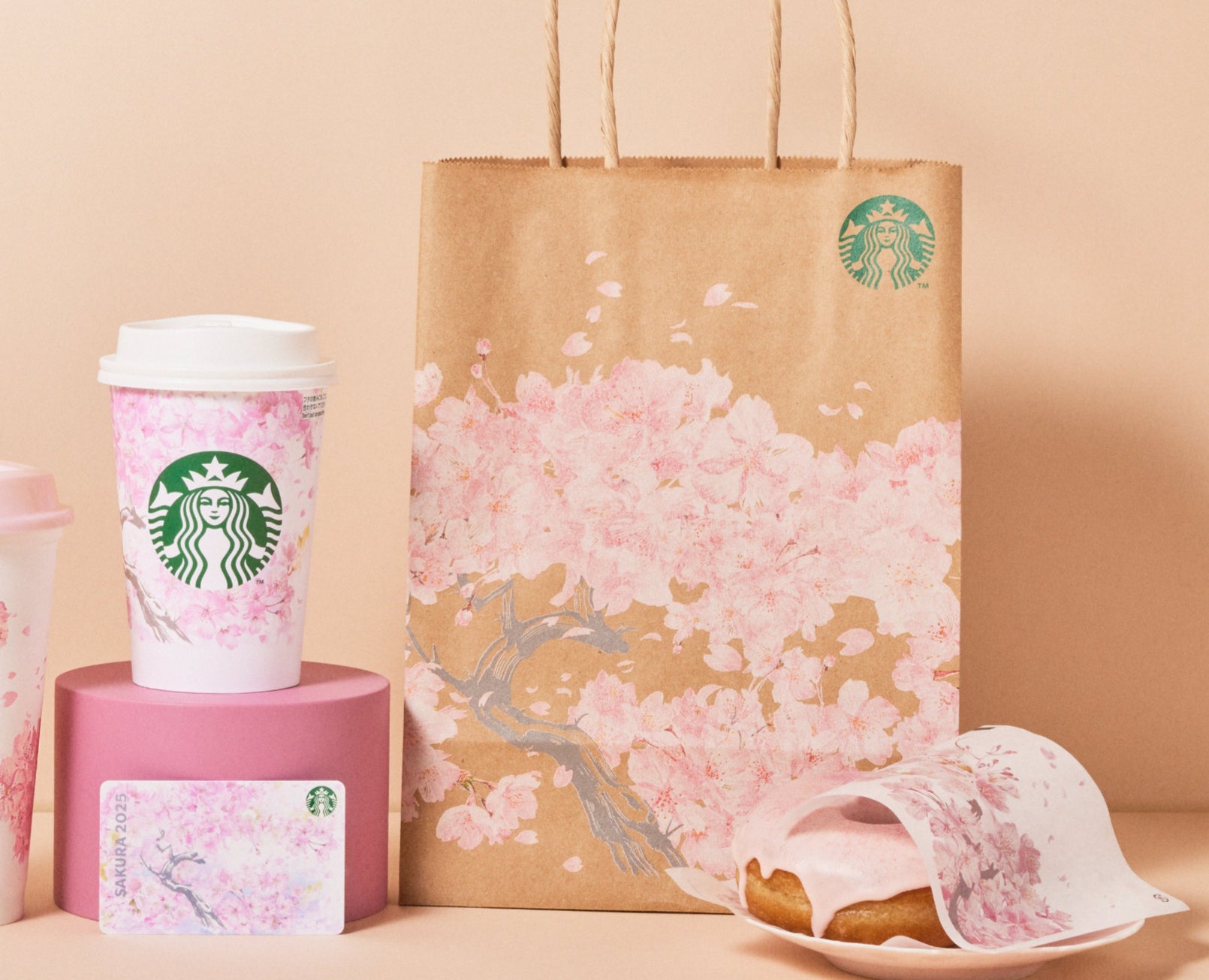 登録者数16万人！人気YouTube「スタバの紙袋リメイク」の達人が教えるカードケースの作り方1 2介護ポストセブン