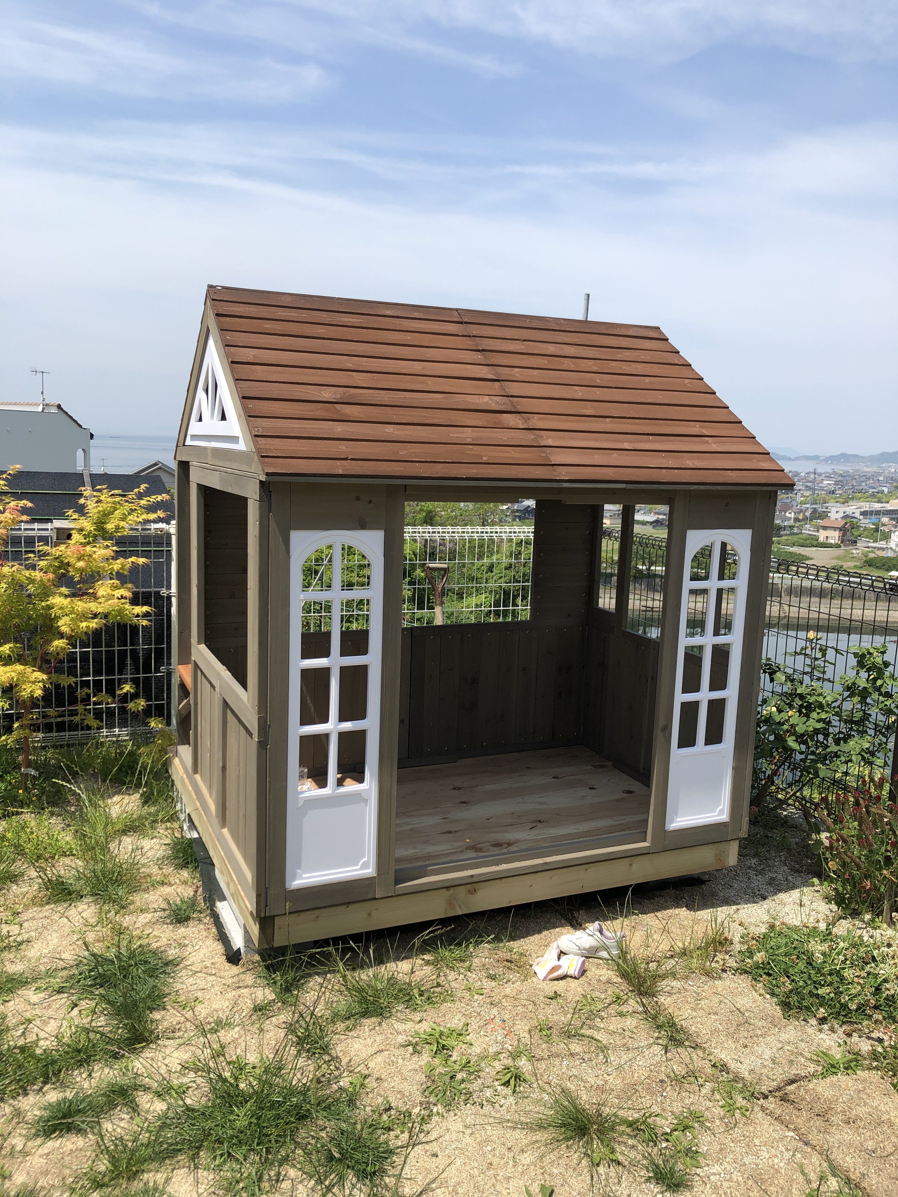 コストコ明和倉庫店にサウナ⁉︎オープンイベントで、4月26日から5月14日まで期間限定でサウナ小屋のコトカーを展示販売しております🧖🏻🌿明日から2日間、店頭に立ちます🥺♡ 早い者勝ちです！急げー！😤 皆様是非遊びに来てくださいね！ログハウスのヒックボックス