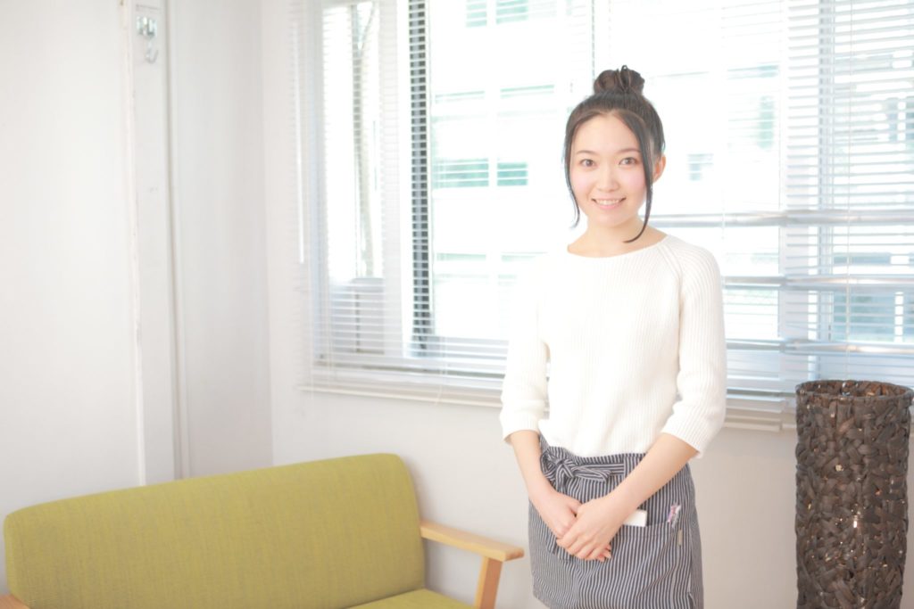 なんと！あなたのスマイルで時給もUP♪働き方でガブリと稼げるホールバイト◎髪型・髪色自由！ペコリッチサポート御茶ノ水の居酒屋の無料求人広告・ アルバイト・バイト募集情報ジモティ