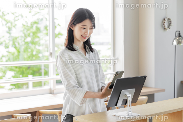 393,700点を超えるビジネスホテルのストックフォト、写真、そしてロイヤリティフリーの画像 - iStockカフェ, オフィス, 高級ホテル