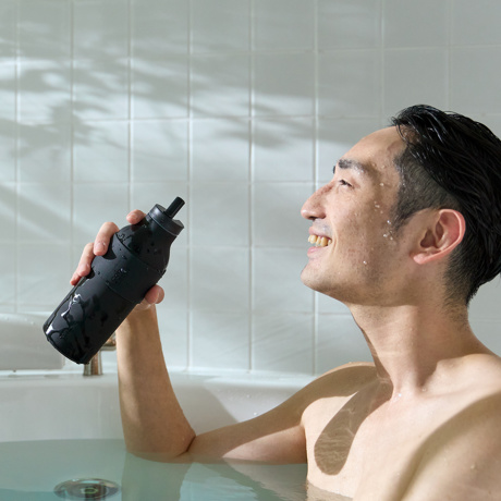 送料無料名入れ ニュー レトロ お湯 LIFE タオル ＆ ボトルマーカー セット名前入り サウナ グッズ プレゼント 女性 おしゃれ人気 温泉 銭湯 ジム ギフト おすすめ かわいい サウナ好き 彼氏 誕生日 名入り レトロ 雑貨 -