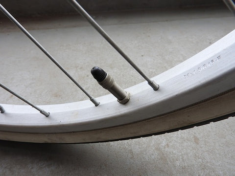 自転車がパンク、空気が抜けた！ を防ぐための空気入れに関する基礎と豆知識まとめ自転車専門店 サイクルスポット ル・サイク