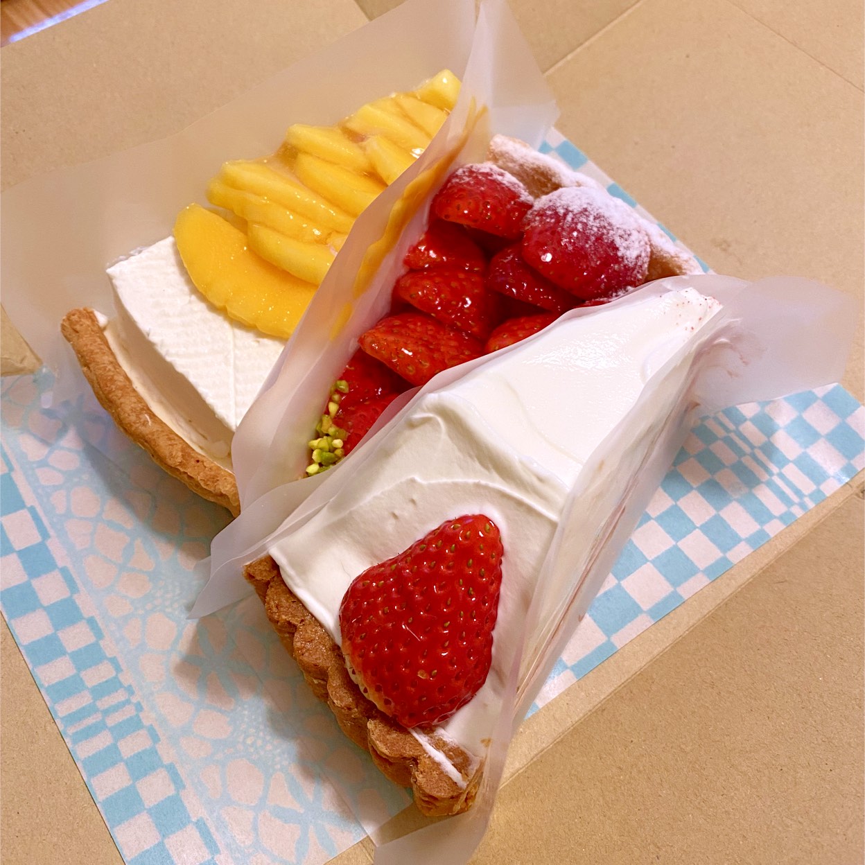 1028QT ポリエステル キルティング生地 ひょうたん柄 m単位m 「手芸材料の卸売りサイトChuko Online」