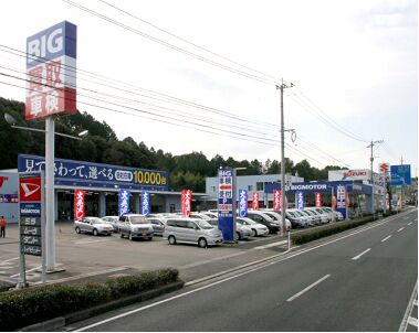 ＷＥＣＡＲＳ ウィーカーズ博多二又瀬店中古車なら カーセンサーnet