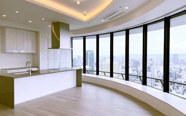 億ション」福岡市に続々、３０畳リビングも 投資家ニーズ上がり土地獲得競争過熱：地域ニュース : 読売新聞