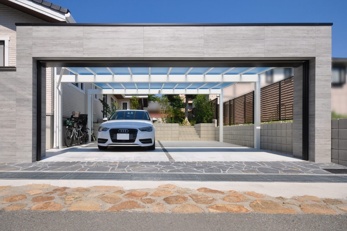 2024年最新版 初心者でもわかるガレージ費用の内訳解説外構専門店がガレージ工事総費用の相場公開