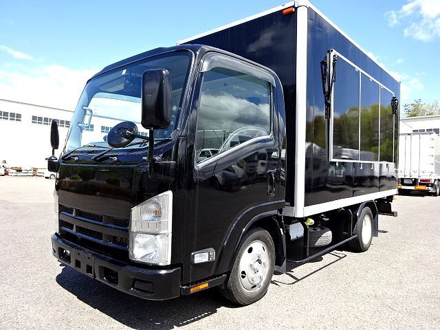 トヨタハイエースキッチンカー移動販売付属品多数すぐ営業できます。キャラウム東長崎のハイエースの中古車ジモティ