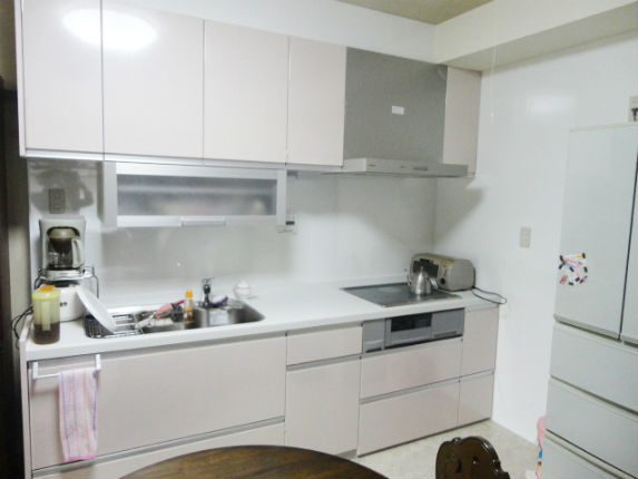 パナソニックのL型キッチン「リフォムス」への交換事例