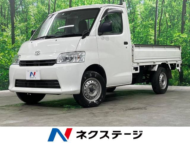 トミカリミテッドヴィンテージ NEO 1 64 ダットサン トラック 4WD キングキャブ AD黒