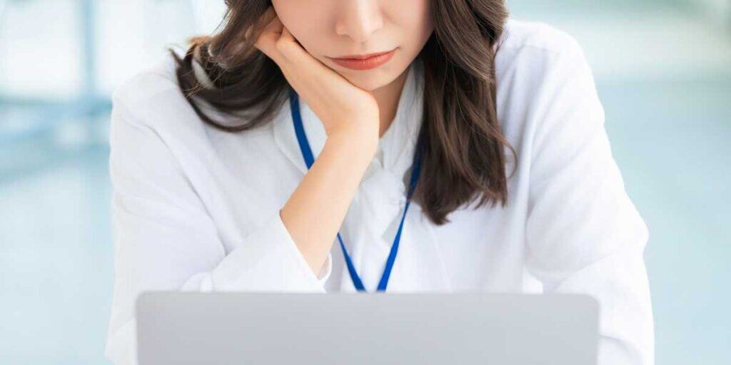 仕事は仕事と割りきるのはカッコ悪い？「好き」を仕事にしていない自分にモヤモヤ 女性の転職・求人情報 ウーマン・キャリア