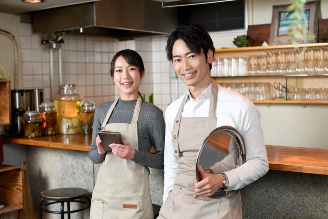 髪型自由」のアルバイトやパートはどこまでOK？おすすめの業種や注意点も解説タイミーラボ - スキマで働く、世界が広がる