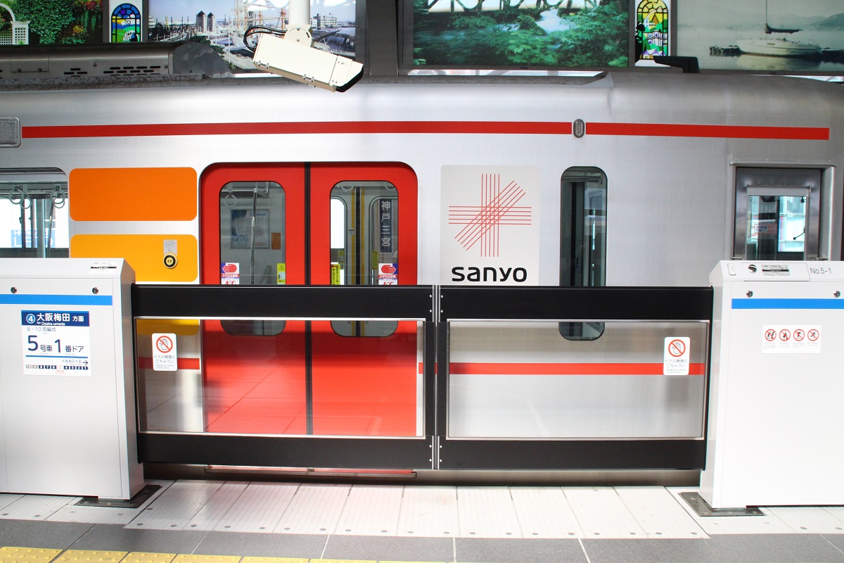 阪神電気鉄道のホームドア：大阪梅田駅の仕様YCS-info