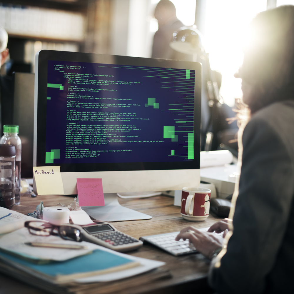 システムエンジニアとWebエンジニアの違いを徹底解説！転職に役立つ資格もジャパニアス株式会社