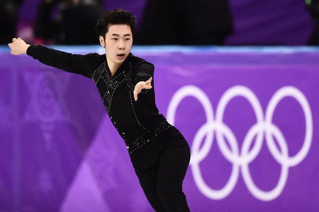 朱易：之前的表现有点丢人，金博洋一直在逗我开心