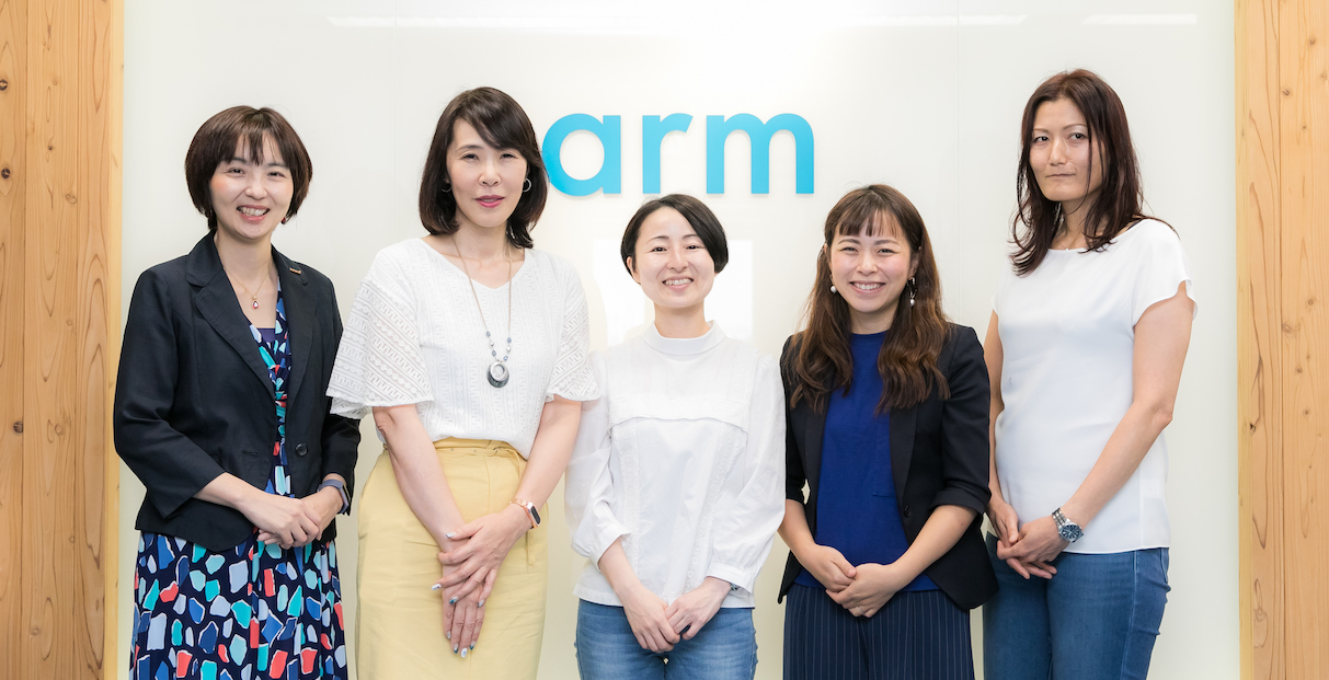 キャリアウーマンのビジネスファッション - 3rd Impactorサードインパクタ