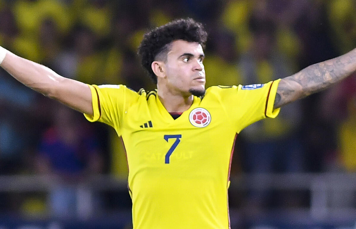 欧州サッカー 2025-26 SELECTION ルイス・ディアス バイエルン: 2025-26新加入選手