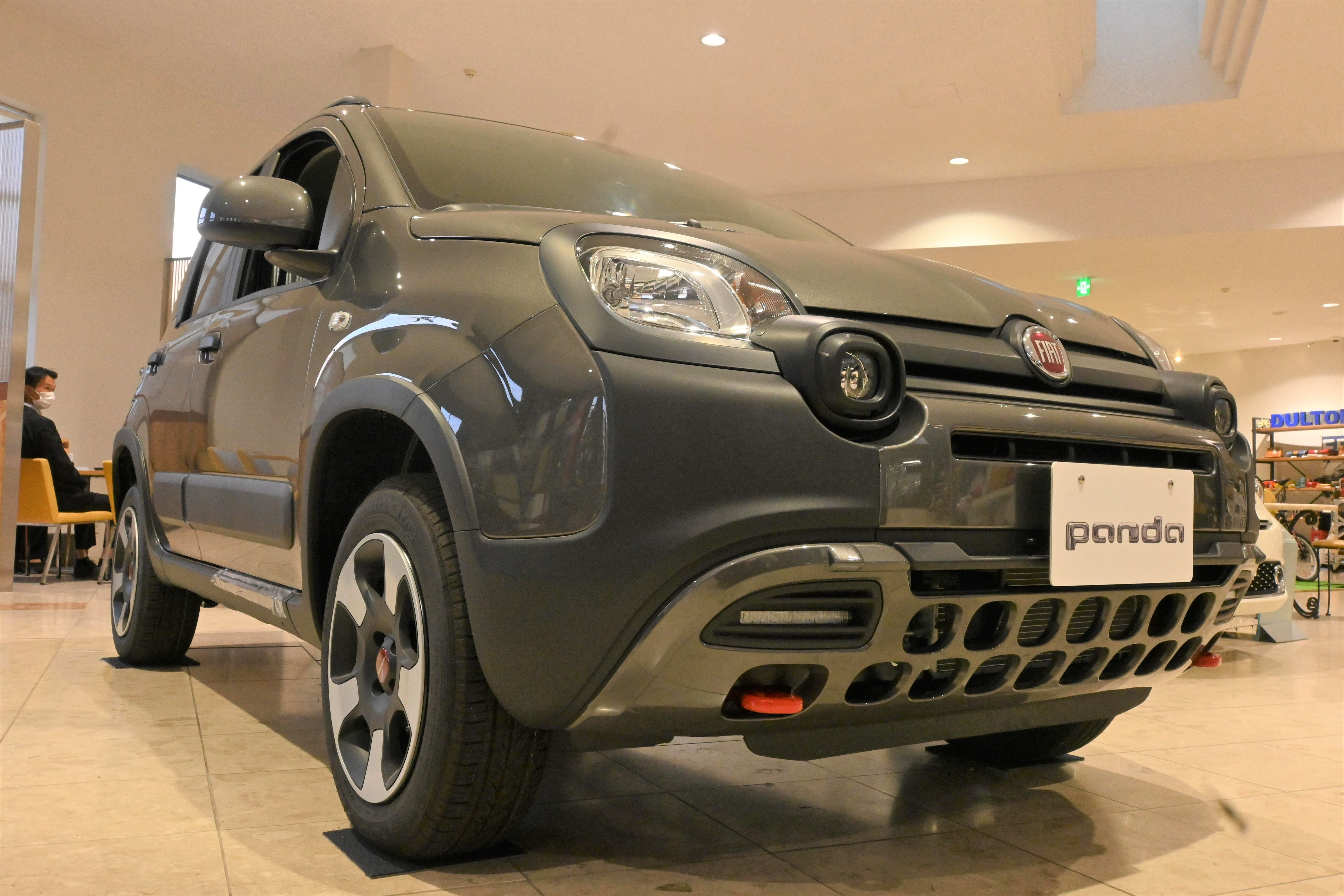 在庫車情報 FIAT パンダクロス4×4 4WD - プラスガレージ