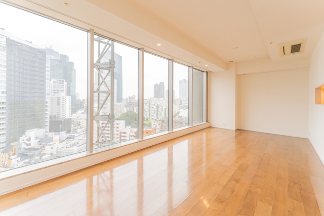 コーナー窓に、不二サッシ製のエコ面格子の取り付け – 窓ガラス・サッシ専門店 窓工房