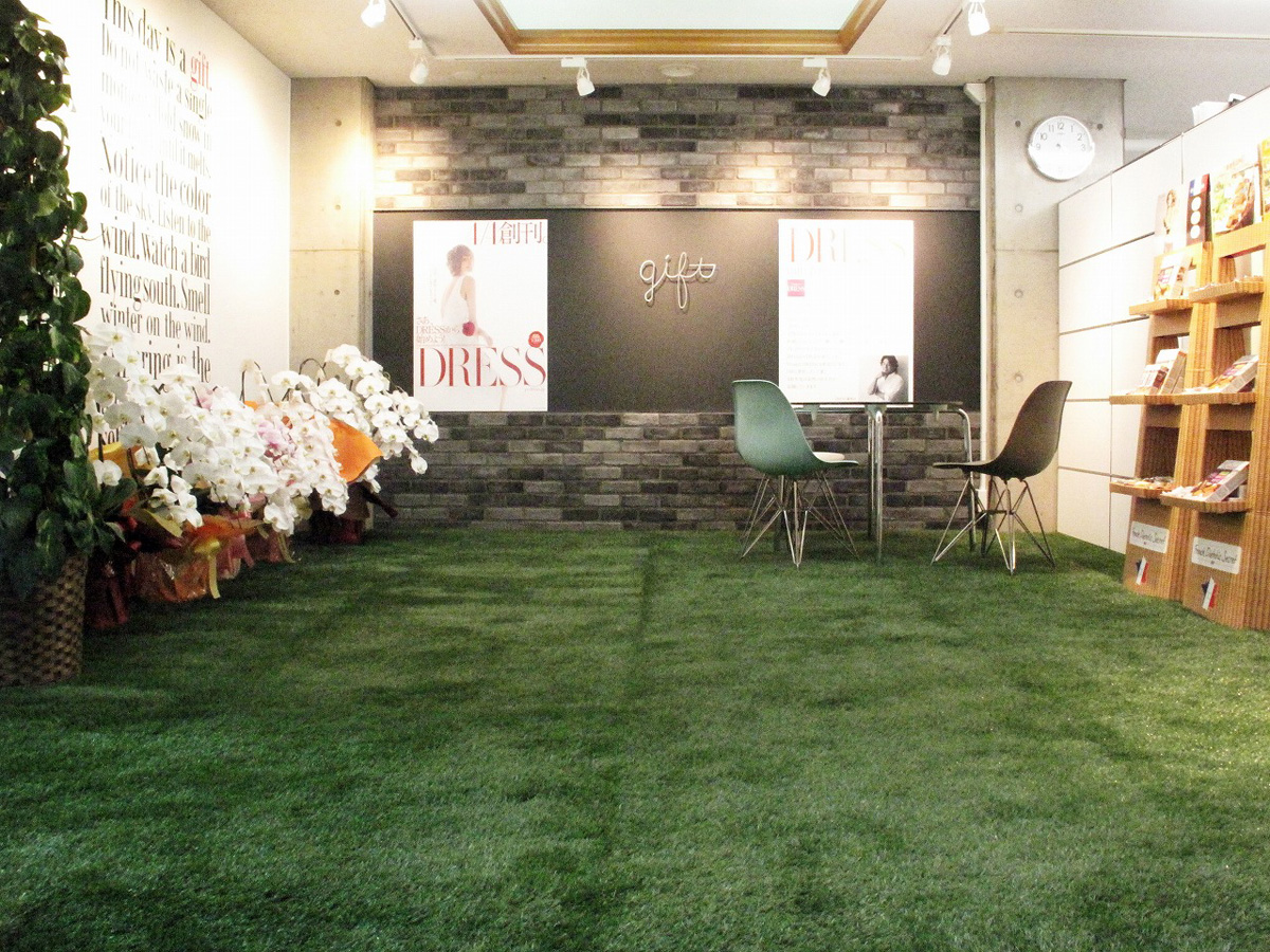 サッカーに生きる人たち 「選手が輝く場所」をつくっていく勝矢真美 グラウンドキーパーサッカーキング