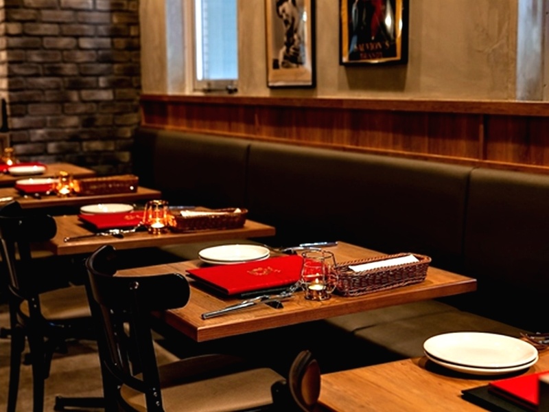 トラットリア クアルト 池袋貸切パーティ―・宴会の予約問合せ