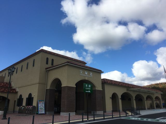 新名神「宝塚北SA」がオープン！ー西日本最大級SAには「ドッグラン」もあるよいぬドコー愛犬との想い出作りにドコ行こう