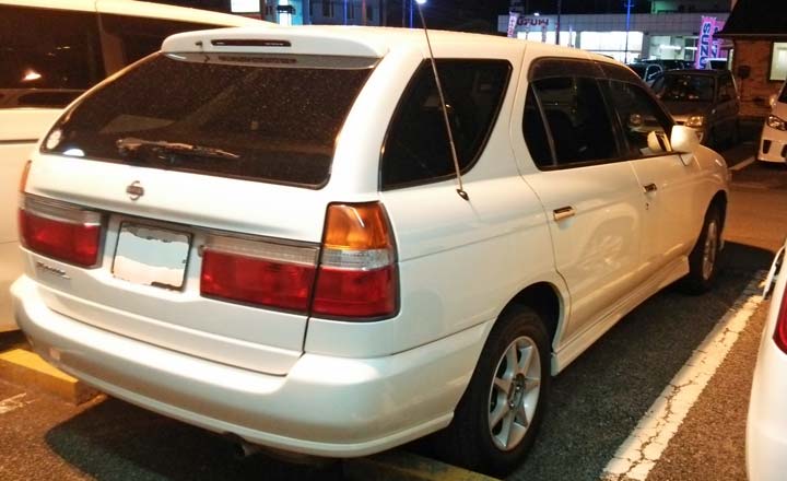 ルネッサ 日産 のカスタム中古車を探す カーセンサー