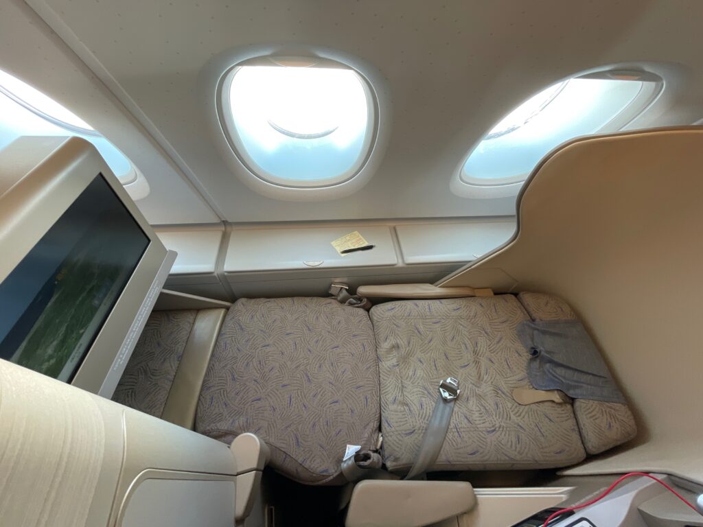 ハワイ往復ビジネスクラスが16万円！アシアナ航空名古屋発が安い