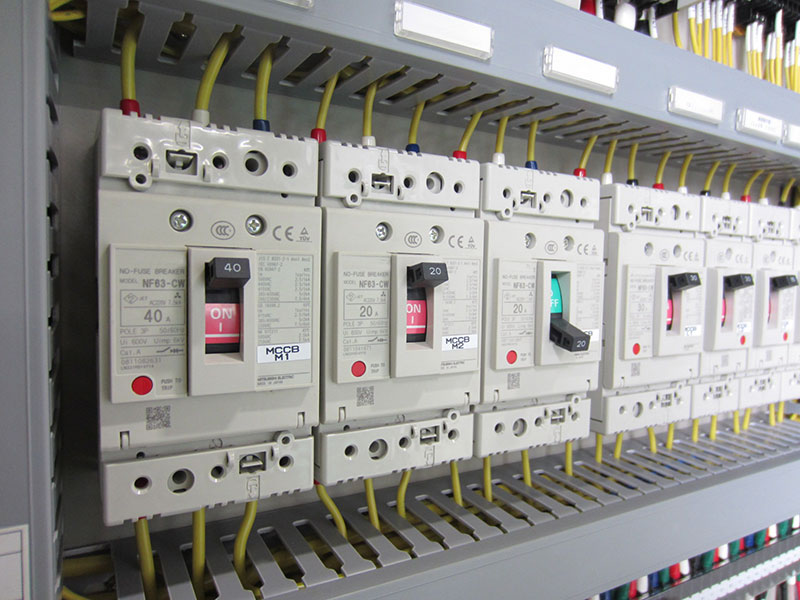 新品 パナソニック 弱電盤 盤用キャビネット BON95F 2021年製 鍵あり