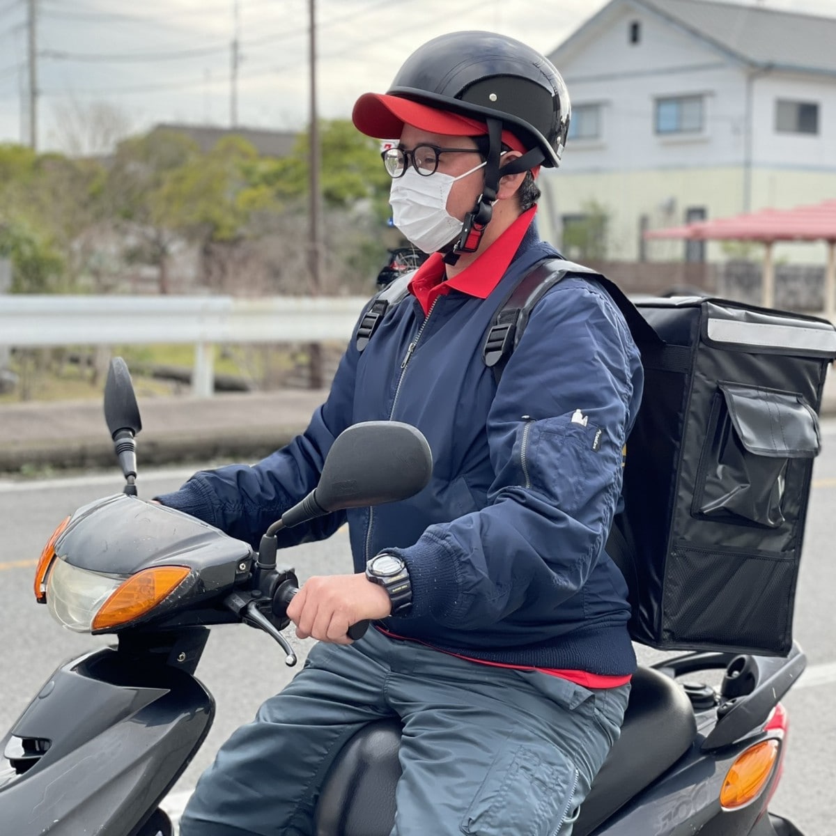 お買い物マラソン 期間限定ポイント7倍★要エントリー+クーポンヘルメットバイク バイク ヘルメット リード工業 LEAD RE40 フリーサイズ57-60cm未満 スクーター シールド付 lead バイクヘルメット ハーフ 原付 125以下 SG PSC 配達 宅配 ビジネス 軽量