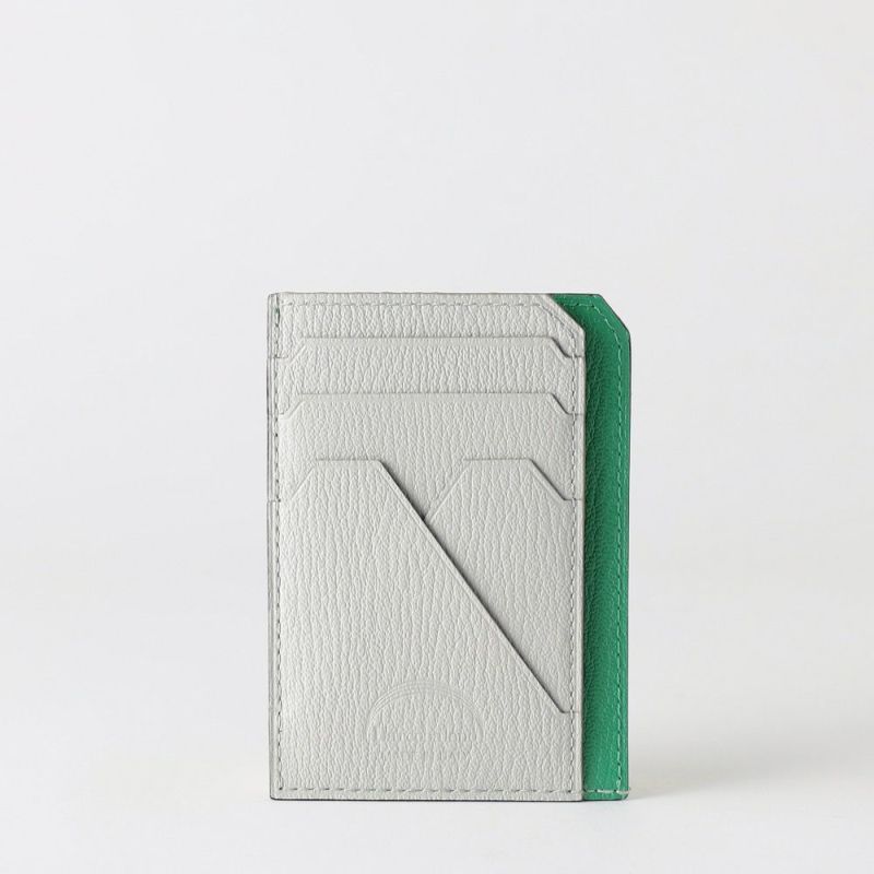 ラルコバレーノ ミニウォレットを愛用中LEE