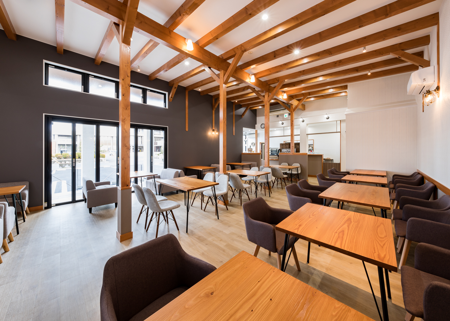 カフェ兼自宅をセルフビルド緩やかにつながる仕事と日常DIY100%LiFE