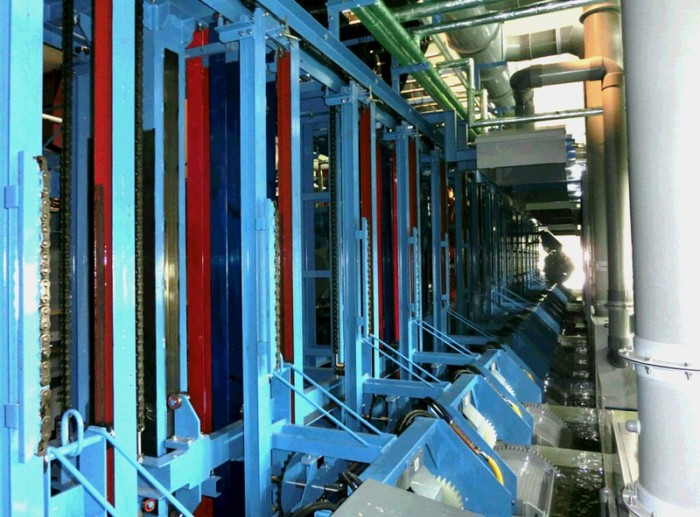 メッキや塗装に使うラック、ジグ 冶具、治具 、ハンガー、タコ、ひっかけとは何ですか？その他全般メッキ 、焼付塗装、電着塗装の株式会社ワカヤマチタン、ステンレス、アルミニウムなどの装飾品から異種金属接合や工業部品まで加工