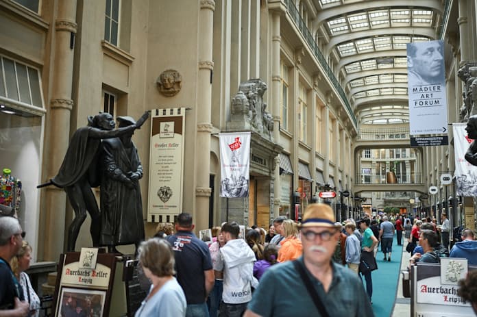 RIETI - リーマンショック後の日米欧経済を振り返る