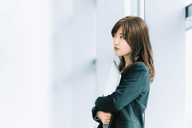 既婚男性と独身女性の仲良し関係はあり？職場で友情が成立する条件や「好き」に変わるきっかけとは？男めんどくさい