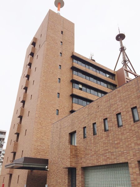 写真で見る＞総務省 東海総合通信局、10月23日 水 に名古屋駅の「ナナちゃん人形のデンパ君」前で電波適正利用推進活動を実施 - hamlife.jp