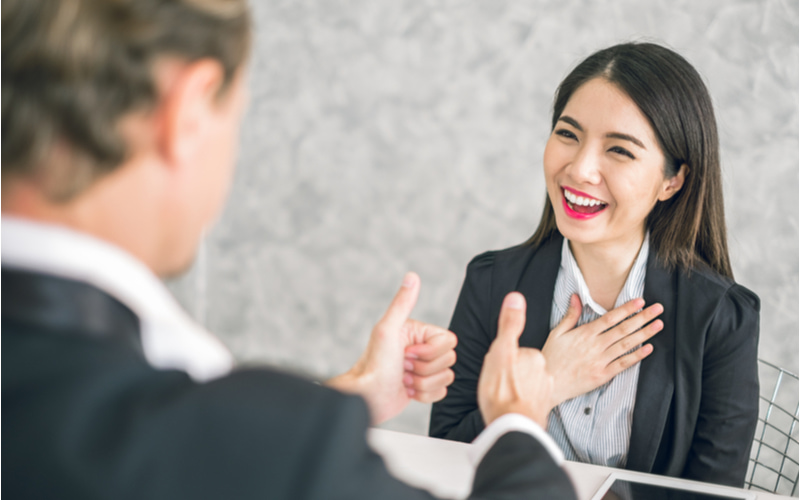 気の利いた一言メッセージをシーン別に紹介 ビジネスで役立つ！ - キナバル株式会社