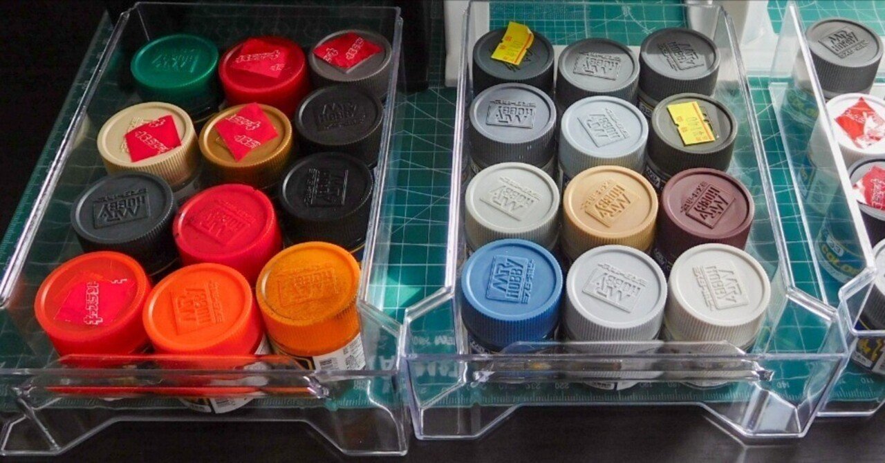 ダイソー製のプラモ用塗料ケース 勝手に呼称 に、スタンドを作ってあげようOIIOJP