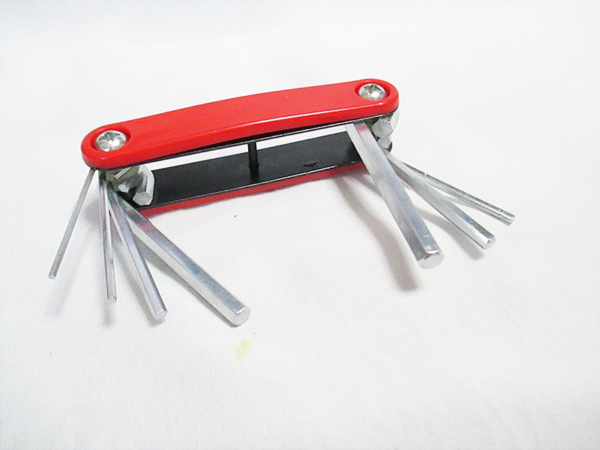 レビュー 100均 ダイソー 折りたたみ 6角棒レンチ 7本セット 自転車に積む携帯用にいいですね *´ω｀*ZERO-NETAⅡ